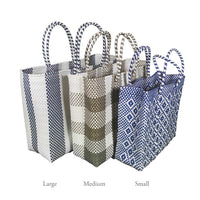 Handwoven Plastic Tote (navy/white, large)